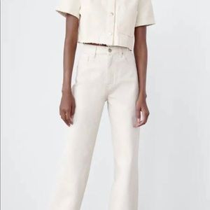 Zara Full Length High Rise Wide Leg Jean - Size 4